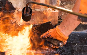 Cwm Y Glo flat roof repair companies